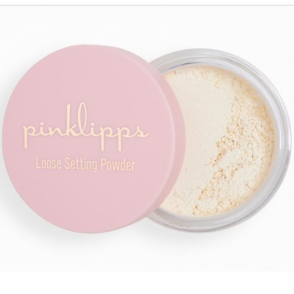 💖 PINKLIPPS COSMETICS 💖
Loose Setting Powder in Translucent